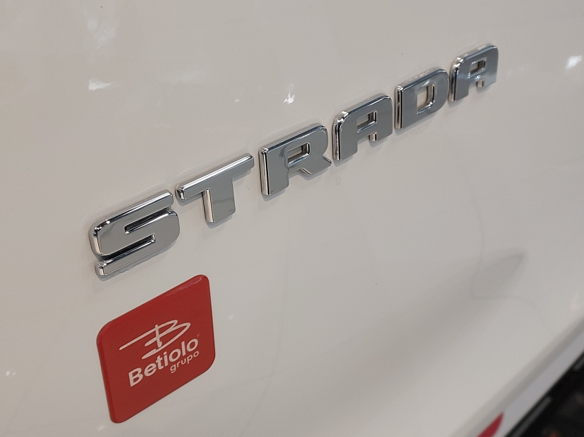 fiat strada 1.3 firefly flex freedom cs manual 2p 202316