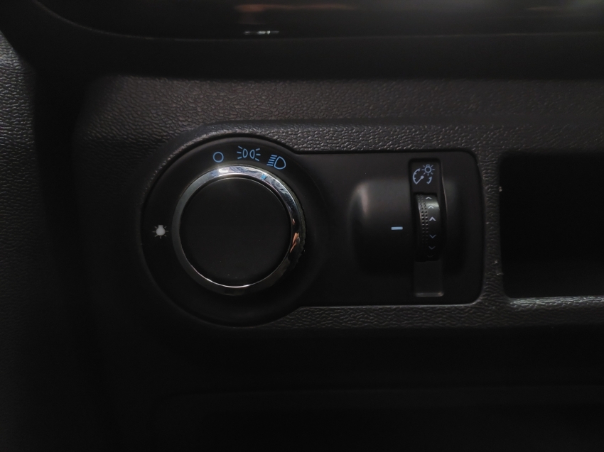 chevrolet montana 1.4 mpfi ls cs 8v flex 2p manual 201215