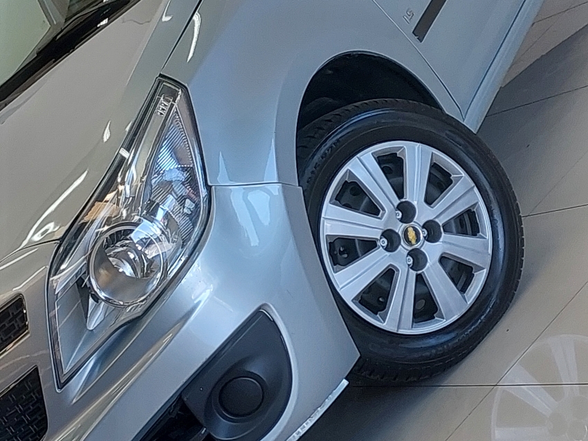 chevrolet montana 1.4 mpfi ls cs 8v flex 2p manual 201216