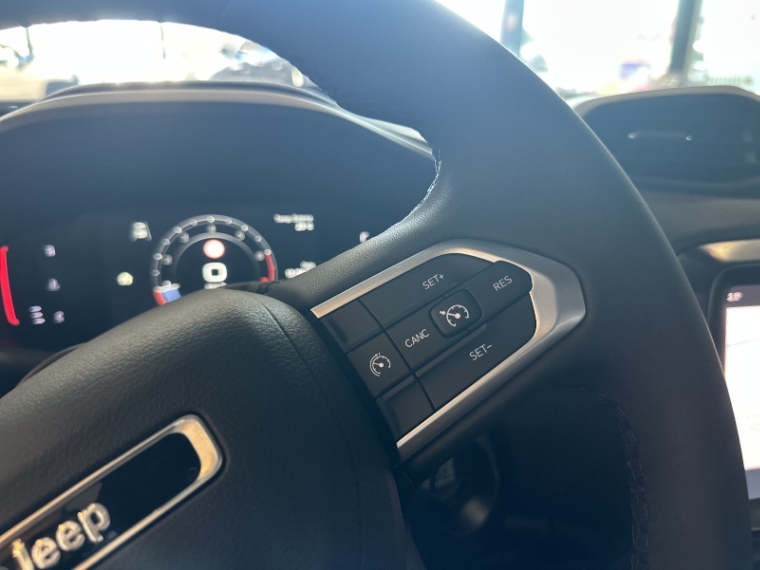 jeep renegade 1.3 t270 turbo flex longitude at6 4p automatico 202618