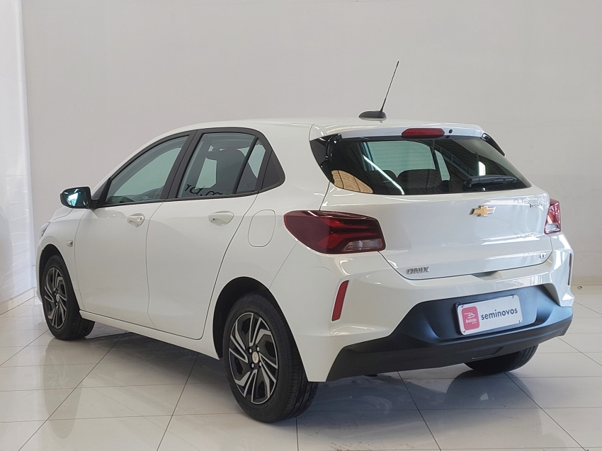 chevrolet onix 1.0 turbo flex lt automatico 4p 20243