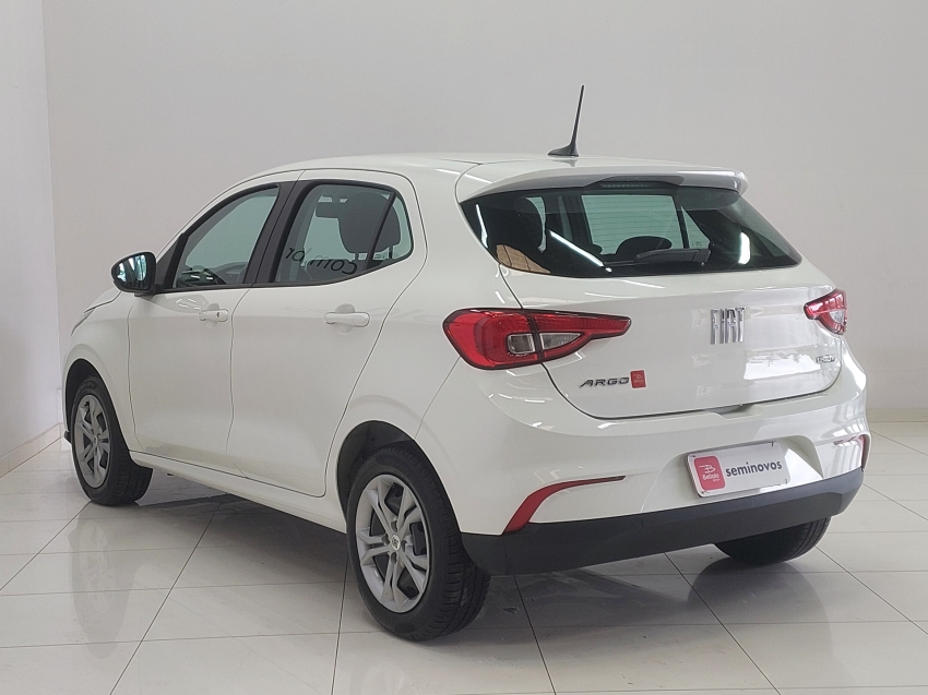fiat argo 1.3 firefly flex drive cvt 4p automatico 20243