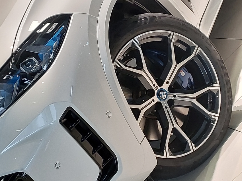 bmw x5 3.0 i6 turbo hibrido xdrive50e m sport automatico 2.0 4p 202525