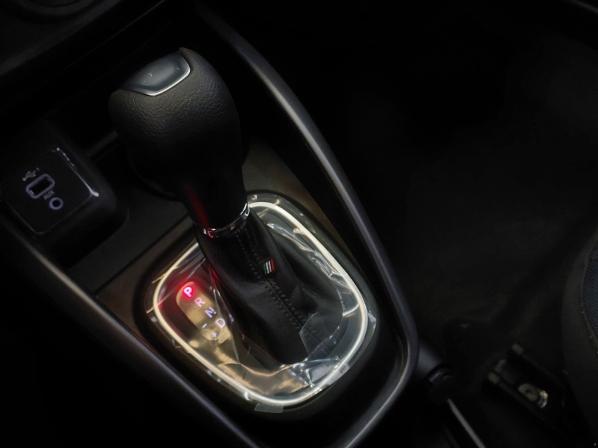 fiat argo 1.3 firefly flex trekking cvt 4p automatico 202613