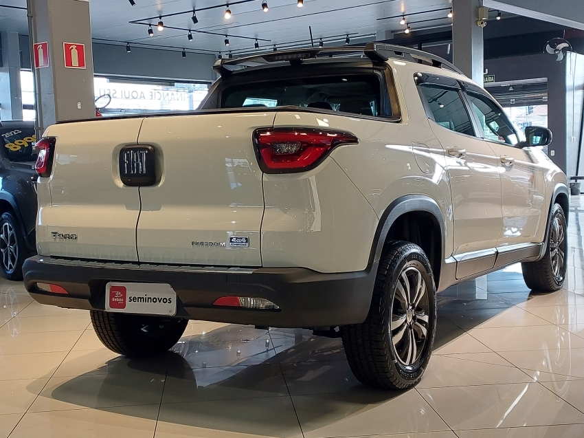fiat toro 2.0 16v turbo diesel freedom 4wd at9 4p automatico 20225