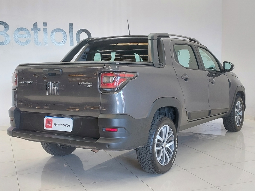 fiat strada 1.3 firefly flex volcano cd cvt 4p automatico 20244