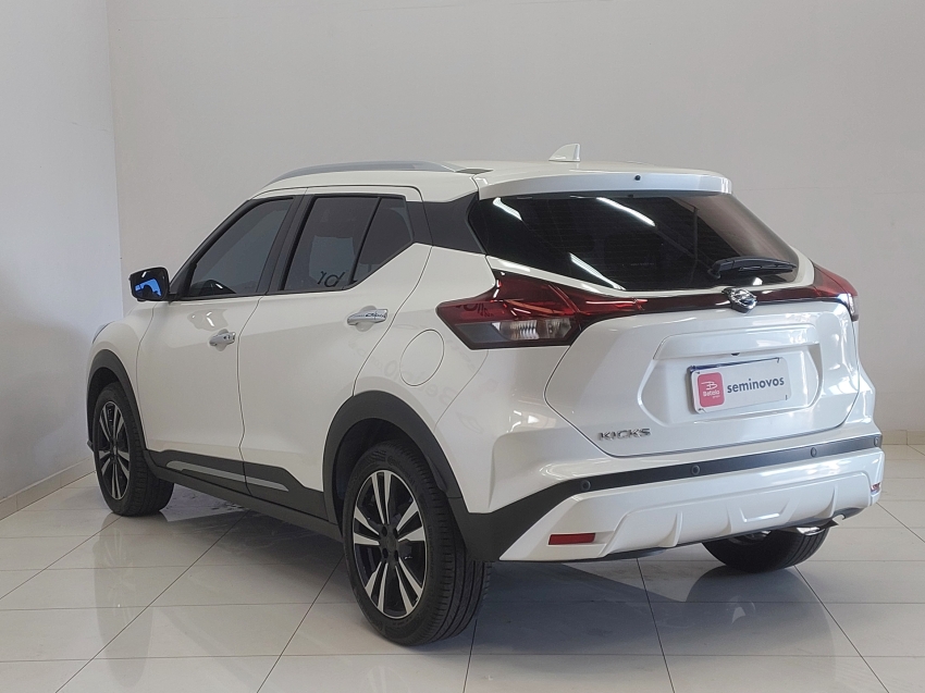 nissan kicks 1.6 16v flexstart exclusive xtronic flex 4p automatico 20223