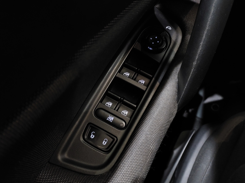 fiat toro 2.4 16v multiair flex freedom at9 4p automatico 201816