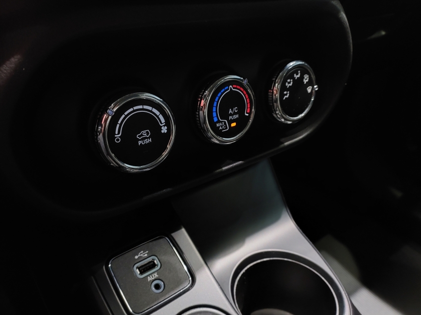 fiat toro 2.4 16v multiair flex freedom at9 4p automatico 201811
