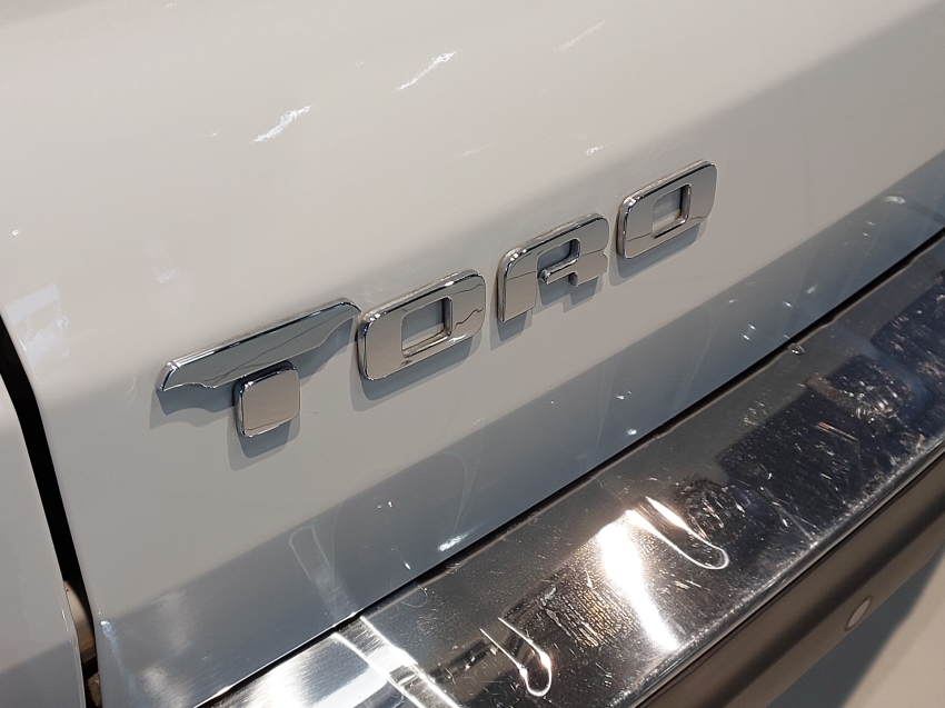 fiat toro 2.4 16v multiair flex freedom at9 4p automatico 201818
