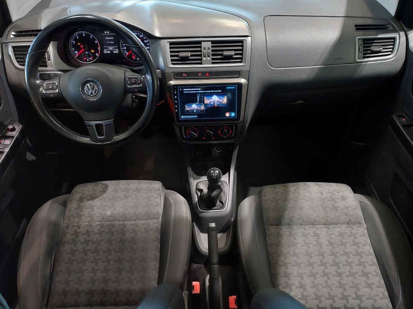 volkswagen fox 1.0 mi comfortline 8v flex 4p manual 20157