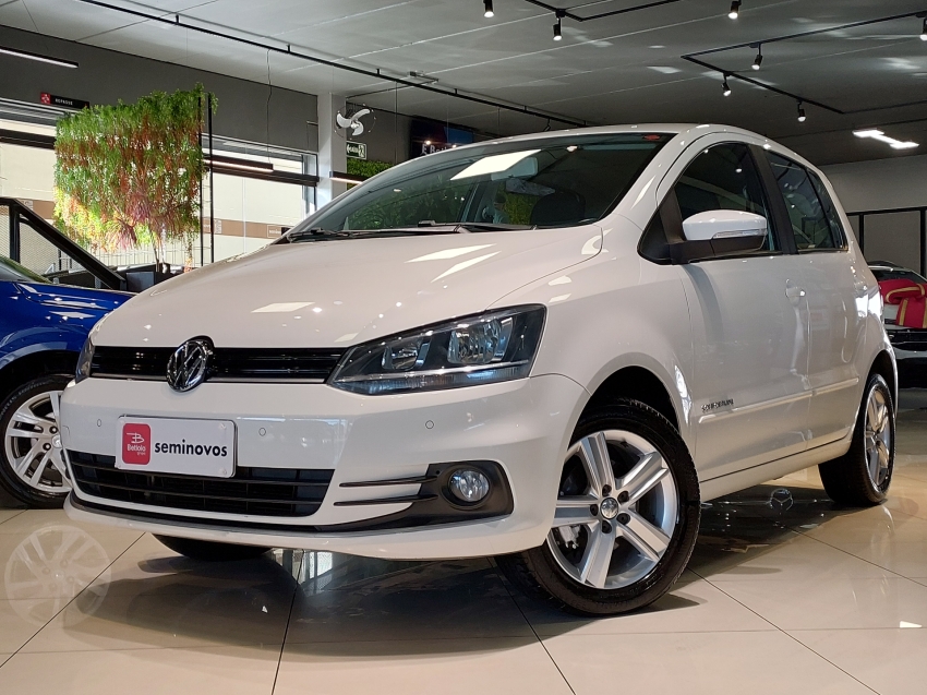 volkswagen fox 1.0 mi comfortline 8v flex 4p manual 2015