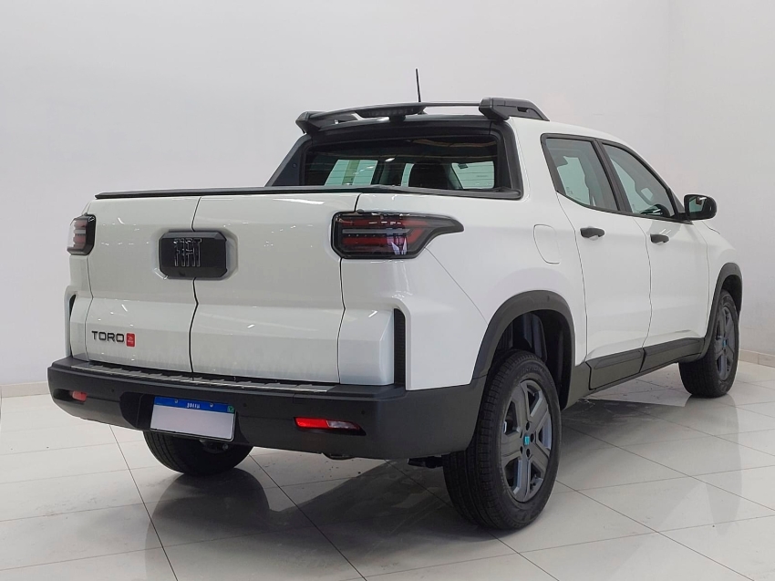 fiat toro 1.3 turbo 270 flex endurance at6 4p automatico 20263