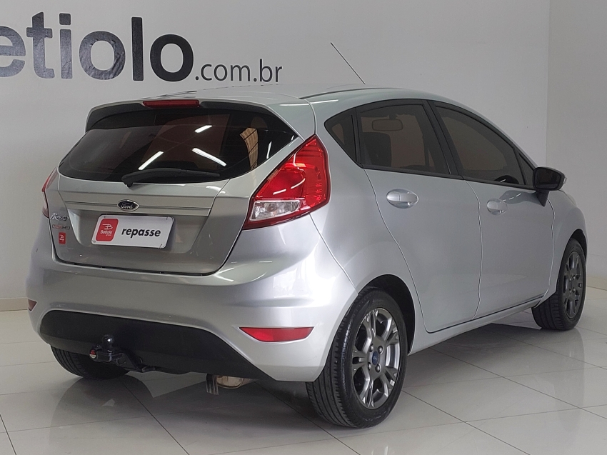 ford fiesta 1.6 se hatch 16v flex 4p powershift automatico 20156