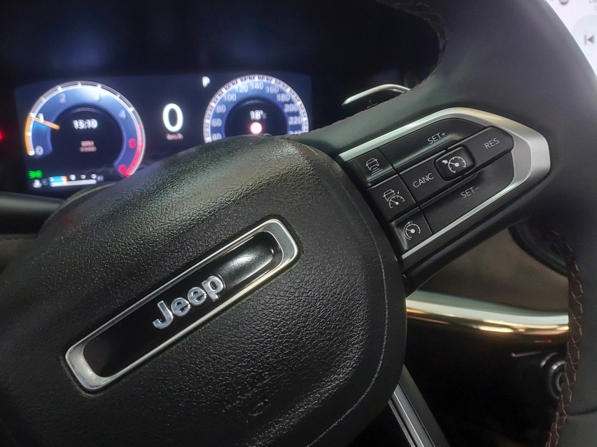 jeep commander 2.0 td380 turbo diesel overland at9 4p automatico 202321