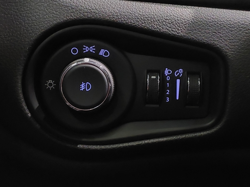 jeep renegade 1.3 t270 turbo flex longitude at6 4p automatico 202218