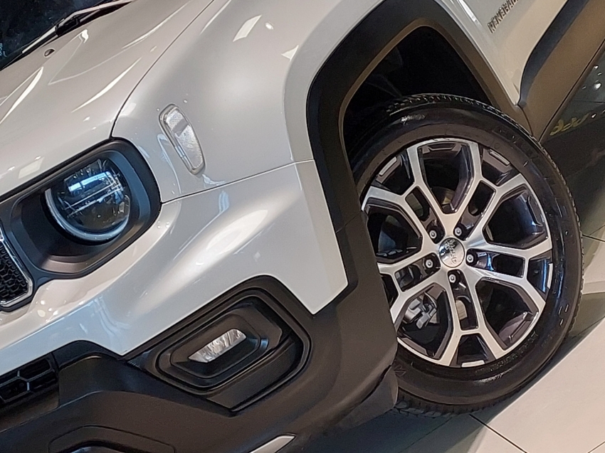 jeep renegade 1.3 t270 turbo flex longitude at6 4p automatico 202224