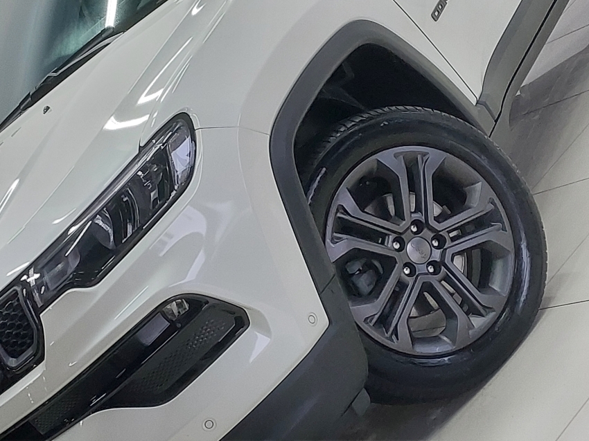 jeep compass 1.3 t270 turbo flex longitude at6 4p automatico 202427