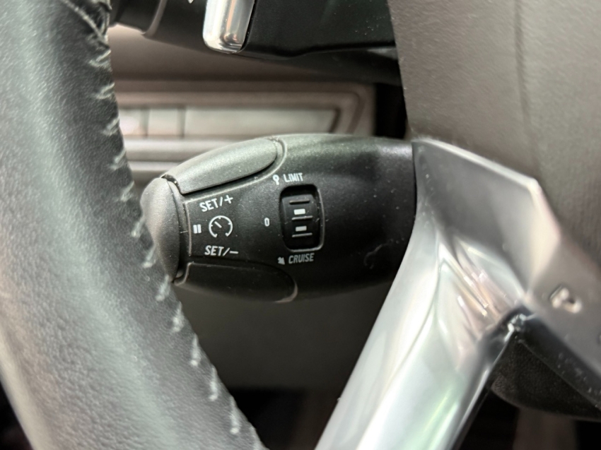 peugeot 208 1.6 griffe 16v flex 4p automatico 201715