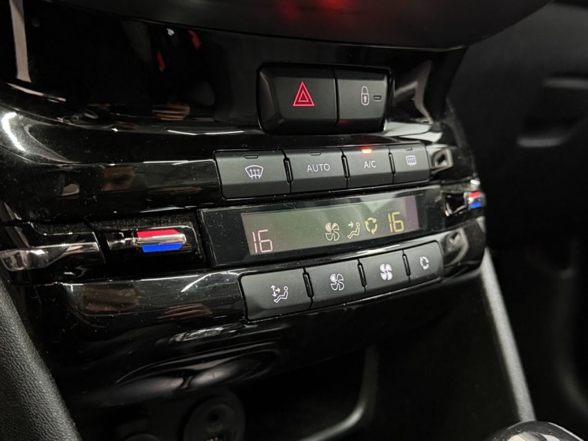 peugeot 208 1.6 griffe 16v flex 4p automatico 201710