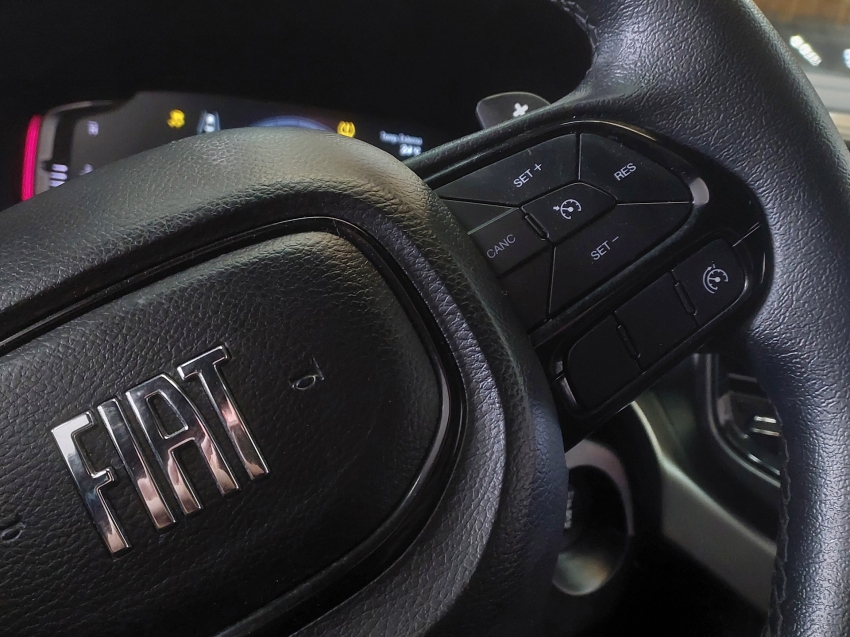 fiat toro 1.3 turbo 270 flex volcano at6 4p automatico 202518