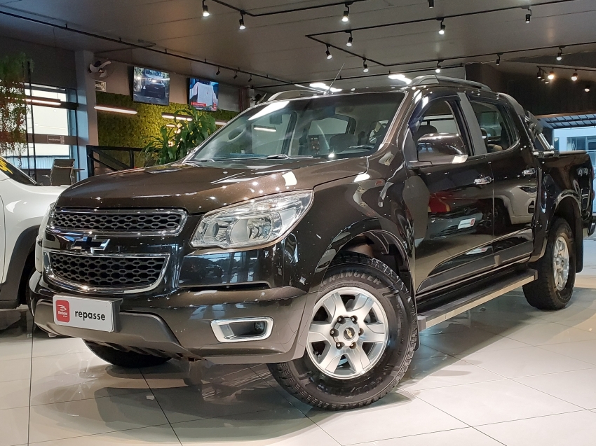chevrolet s10 2.4 lt 4x2 cd 8v flex 4p manual 20142
