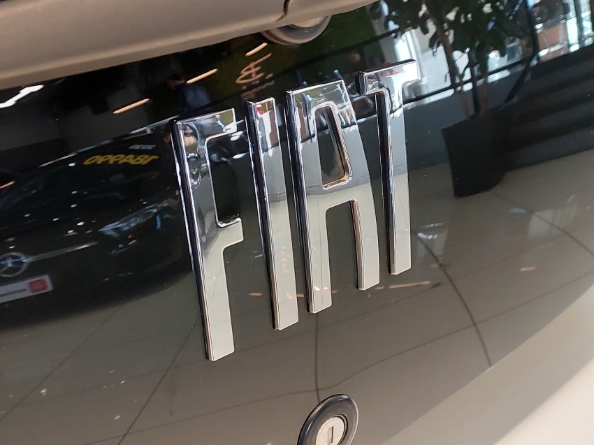 fiat mobi 1.0 evo flex like. manual 4p 202415