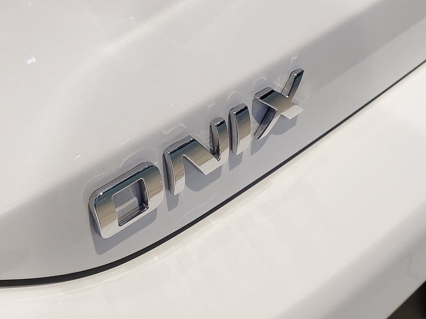 chevrolet onix 1.0 turbo flex lt automatico 4p 202517