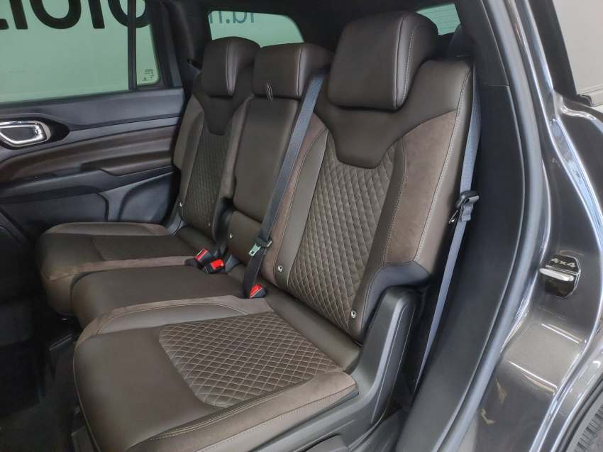 jeep commander 2.0 td380 turbo diesel overland at9 4p automatico 202310