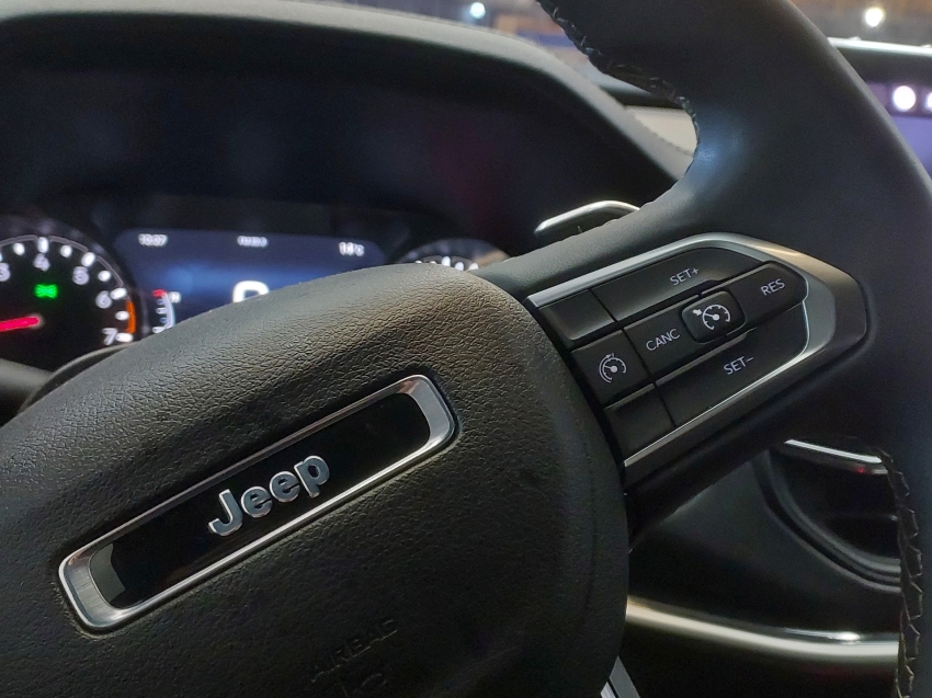 jeep compass 1.3 t270 turbo flex longitude at6 4p automatico 202220