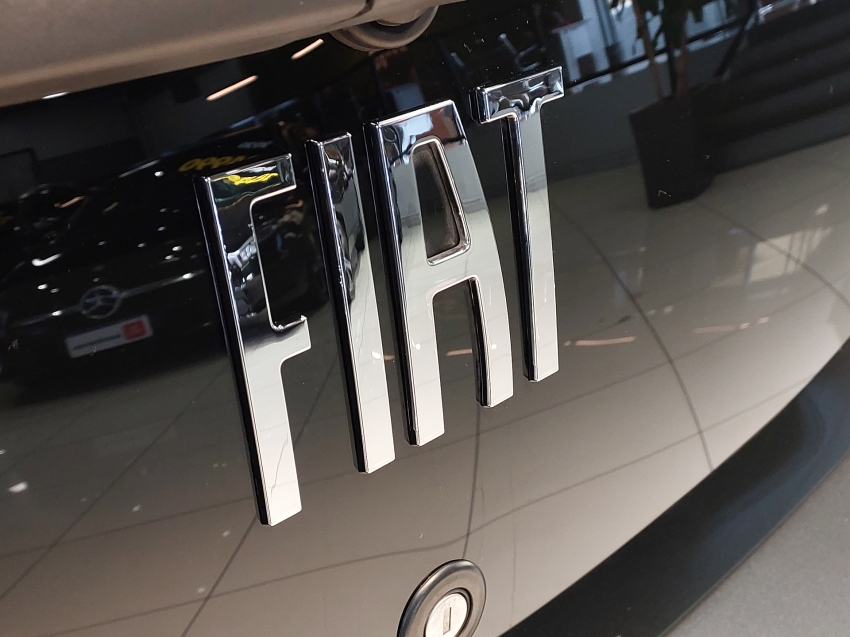 fiat mobi 1.0 evo flex like. manual 4p 202415