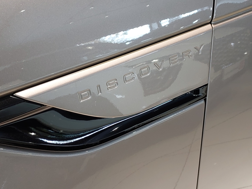land rover discovery 3.0 d300 turbo diesel mhev metropolitan edition automatico hibrido 4p 202425