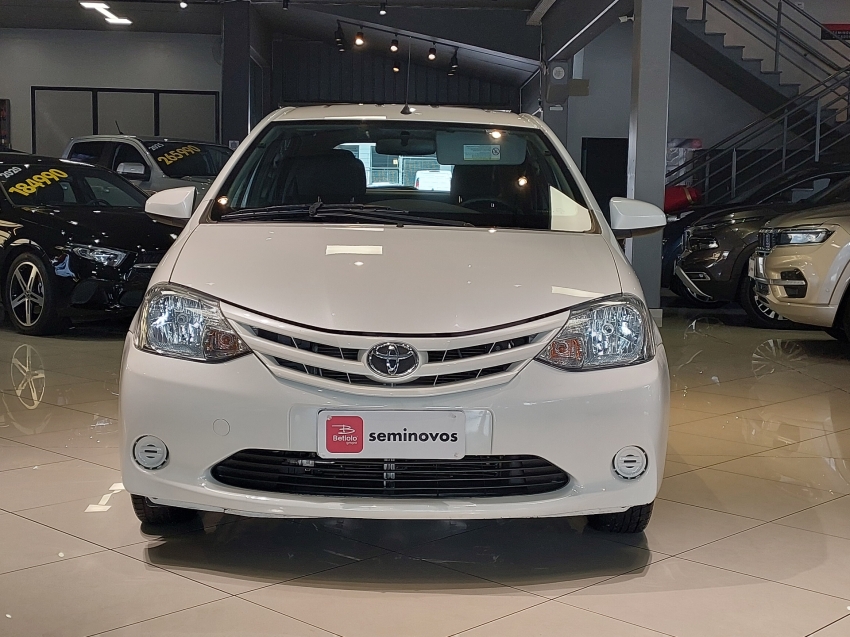 toyota etios 1.3 x 16v flex 4p manual automatico 20162