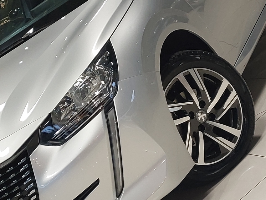 peugeot 208 1.6 16v flex allure at6 4p automatico 202220