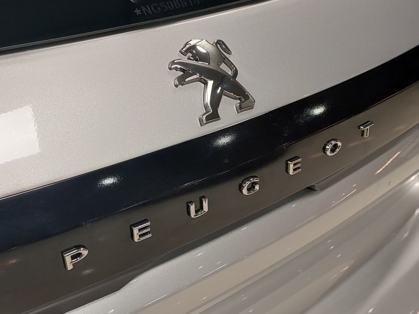 peugeot 208 1.6 16v flex allure at6 4p automatico 202219