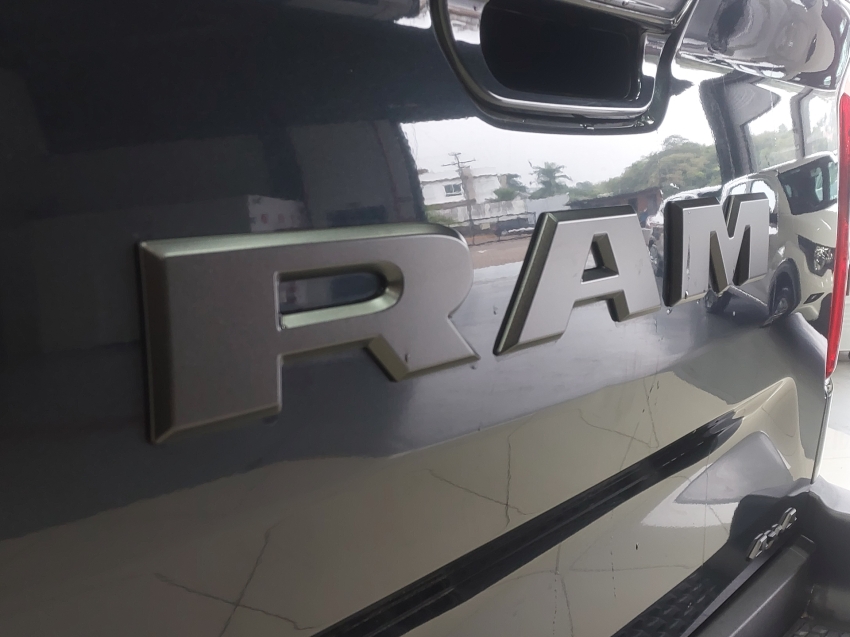 ram rampage 2.0 hurricane 4 turbo gasolina rebel 4x4 automatico 4p 202424