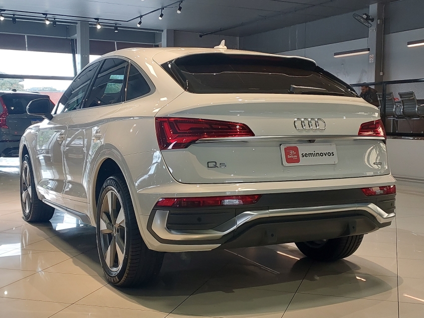 audi q3 2.0 40 tfsi gasolina sportback performance black quattro tiptronic 4p automatico 20223