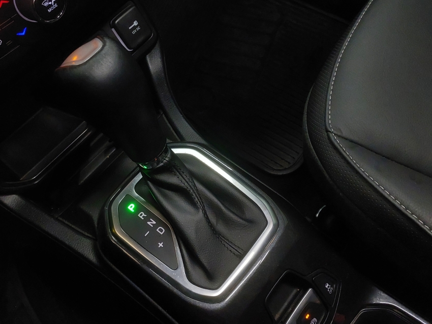 jeep renegade 1.3 t270 turbo flex sahara at6 4p automatico 202517
