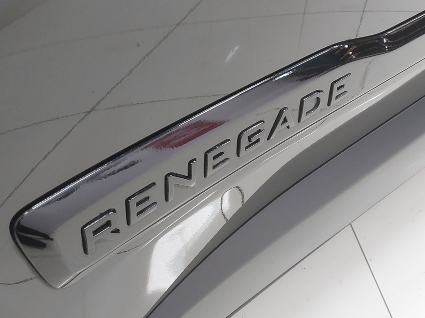 jeep renegade 1.3 t270 turbo flex sahara at6 4p automatico 202524