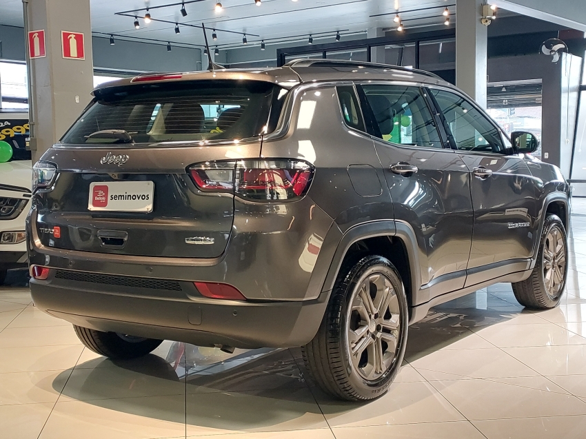 jeep compass 1.3 t270 turbo flex longitude at6 4p automatico 20245