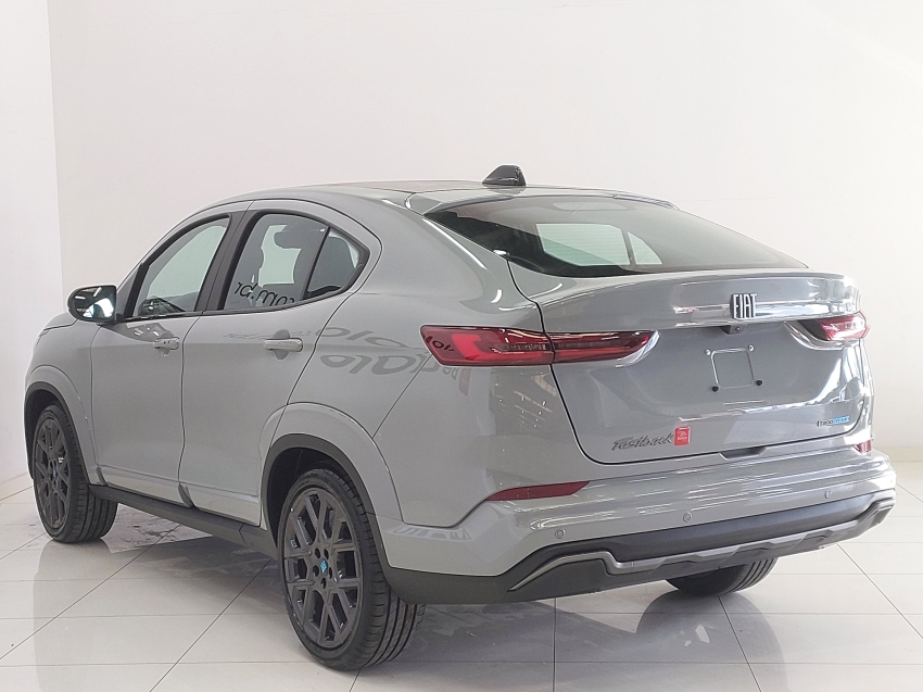 fiat fastback 1.0 turbo 200 hybrid impetus cvt hibrido 4p automatico 20263