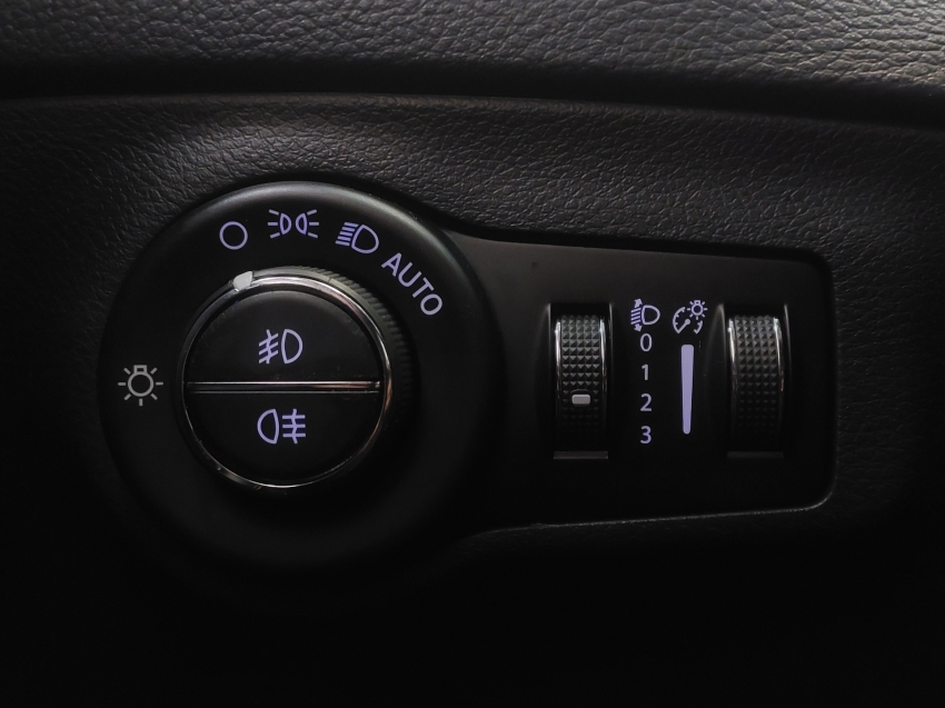 jeep compass 2.0 16v flex longitude automatico 4p 202118