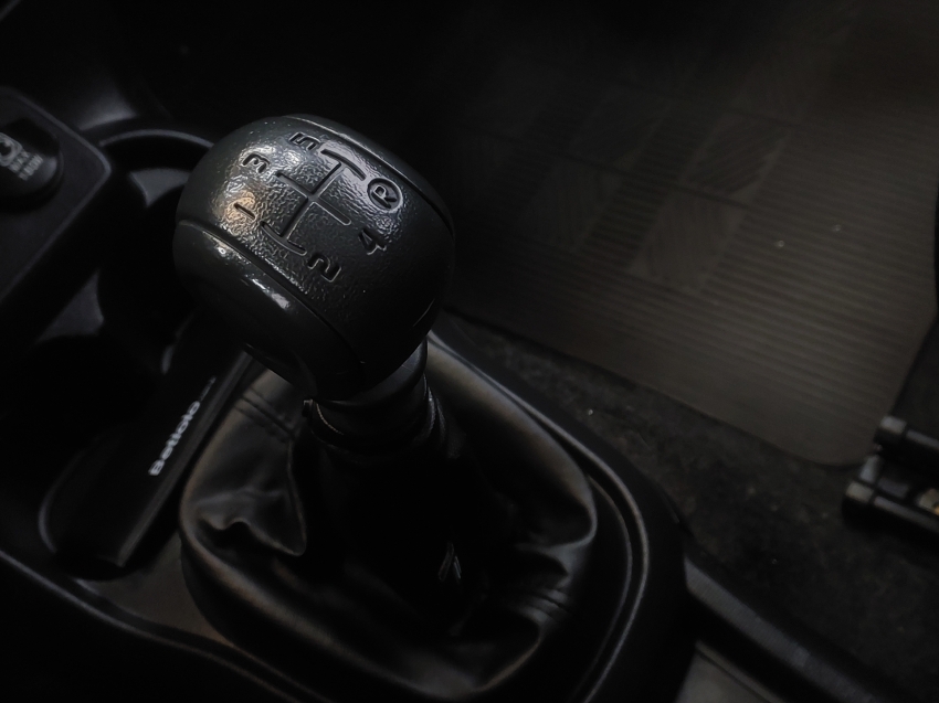 fiat mobi 1.0 evo flex like. manual 4p 202413