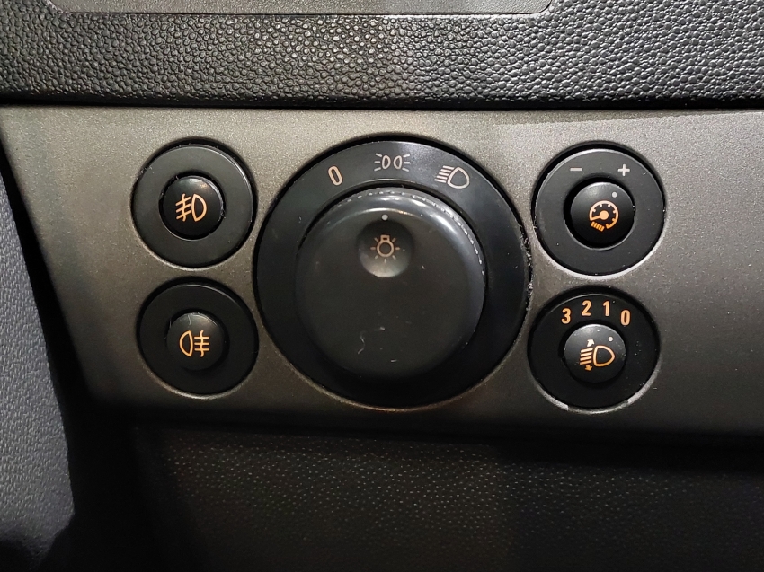 chevrolet vectra 2.0 mpfi gt hatch 8v flex 4p manual 201012