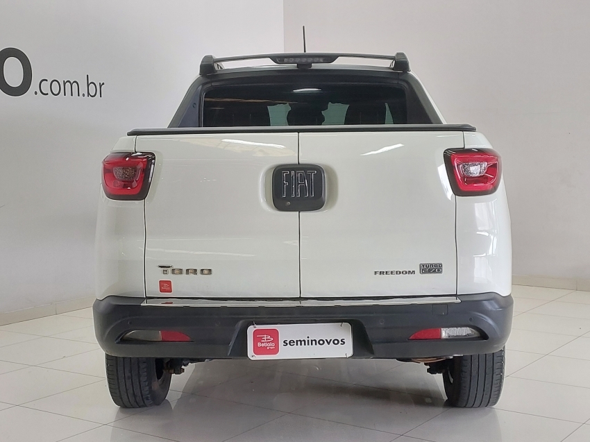 fiat toro 1.3 turbo 270 flex freedom at6 4p automatico 20225