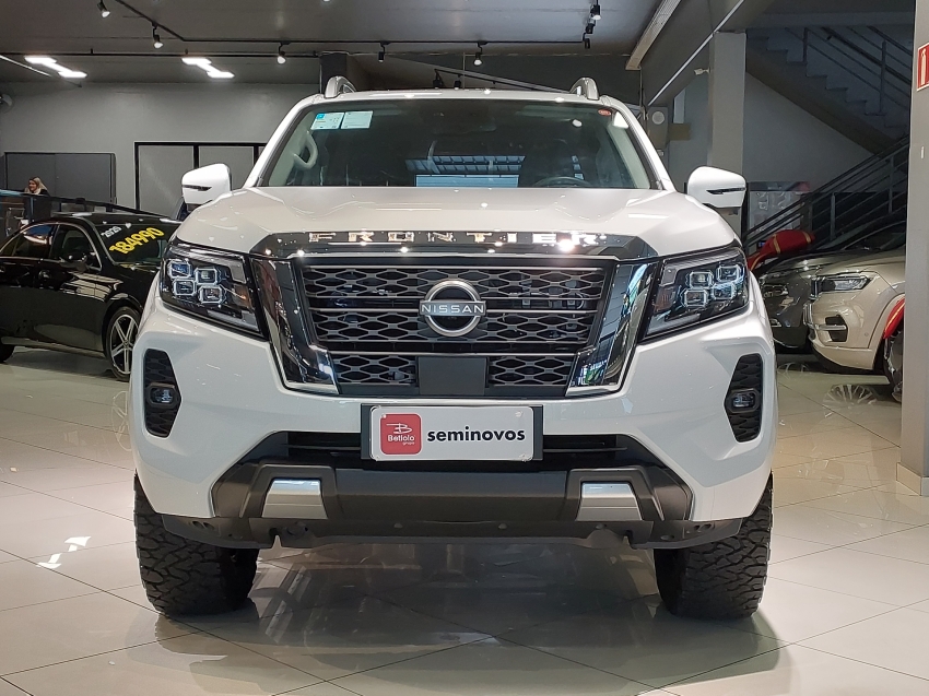 nissan frontier 2.3 16v turbo diesel platinum cd 4x4 automatico 4p 20252