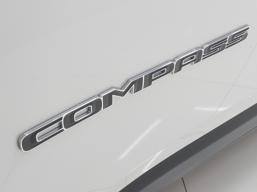 jeep compass 2.0 16v flex longitude automatico 4p 202120