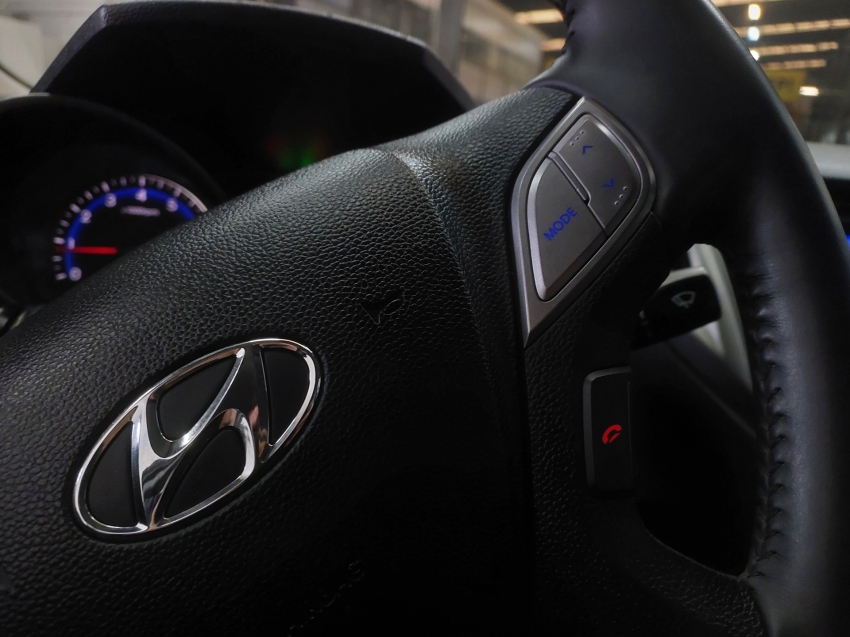 hyundai hb20s 1.6 premium 16v flex 4p automatico 201515