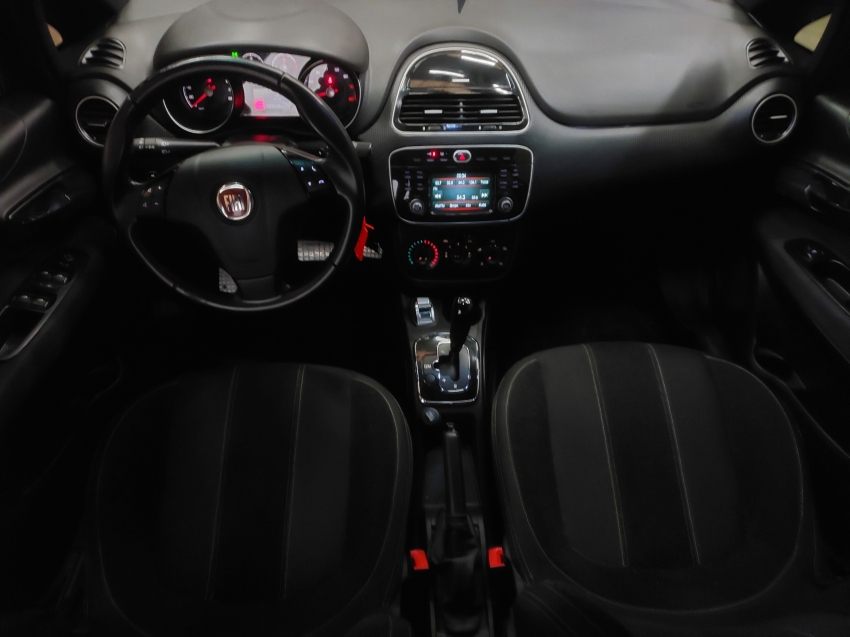 fiat punto 1.8 blackmotion 16v flex 4p automatizado automatico 20177