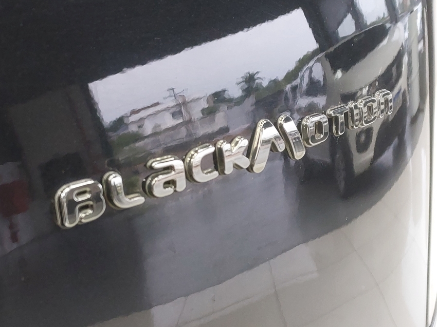 fiat punto 1.8 blackmotion 16v flex 4p automatizado automatico 201720